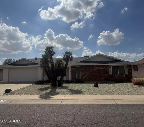 13335 W HARDWOOD Drive, Sun City West, AZ 85375