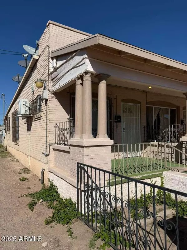 Douglas, AZ 85607,830 E 9TH Street #1