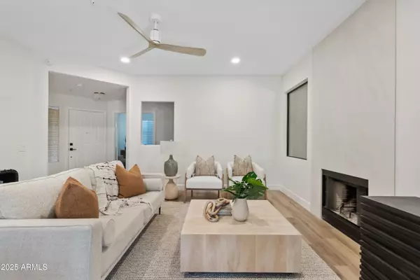 Scottsdale, AZ 85260,15252 N 100TH Street #1172