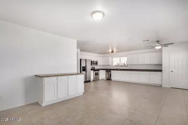 El Mirage, AZ 85335,11836 W ROSEWOOD Drive