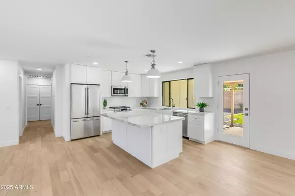 Phoenix, AZ 85020,7801 N 4TH Place