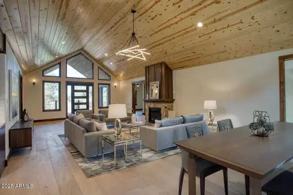 Show Low, AZ 85901,957 CHENEY RANCH Loop