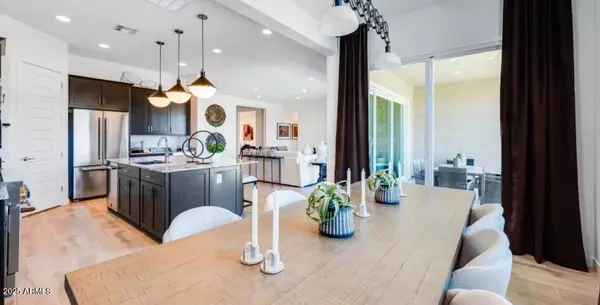 Peoria, AZ 85383,7954 W ROWEL Road