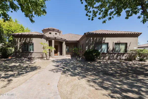 Phoenix, AZ 85042,2902 E GARY Way