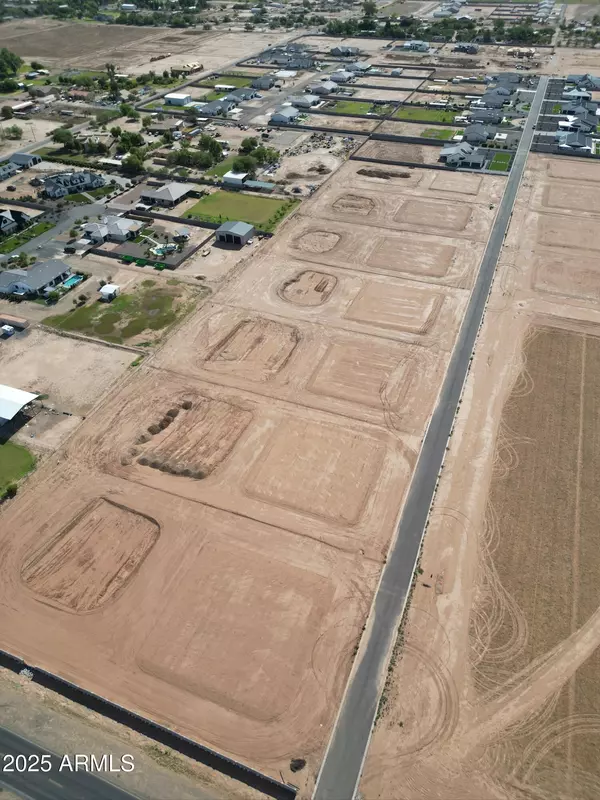 San Tan Valley, AZ 85140,0 E Weston Lane #2