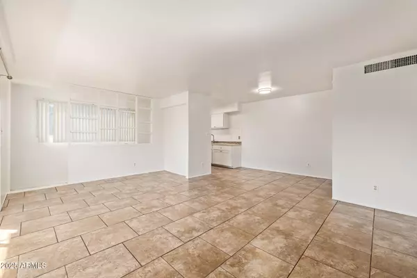 Glendale, AZ 85301,5906 N 48TH Avenue