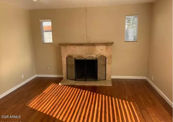 Phoenix, AZ 85007,1526 W WILLETTA Street