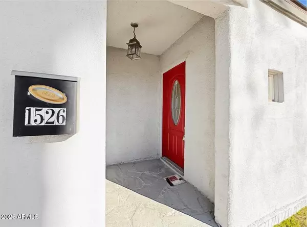 Phoenix, AZ 85007,1526 W WILLETTA Street