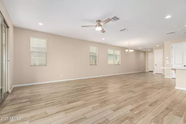 Litchfield Park, AZ 85340,19874 W DEVONSHIRE Avenue