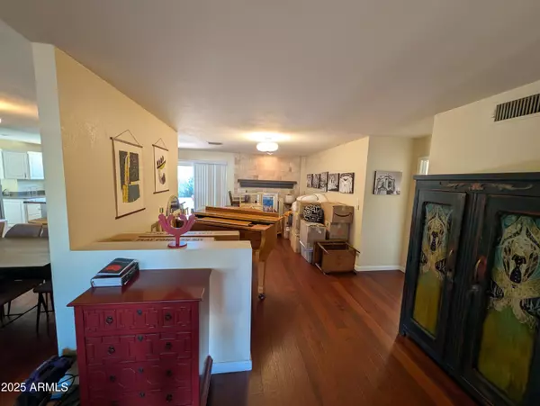 Scottsdale, AZ 85254,4909 E PRESIDIO Road