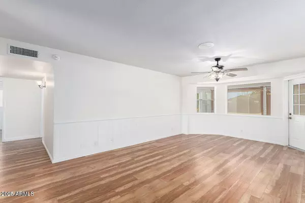 Mesa, AZ 85209,7923 E Kiowa Avenue