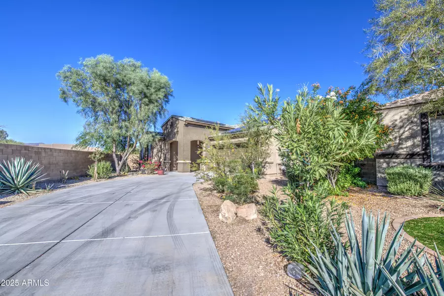 1573 S 237th Ave Avenue, Buckeye, AZ 85326