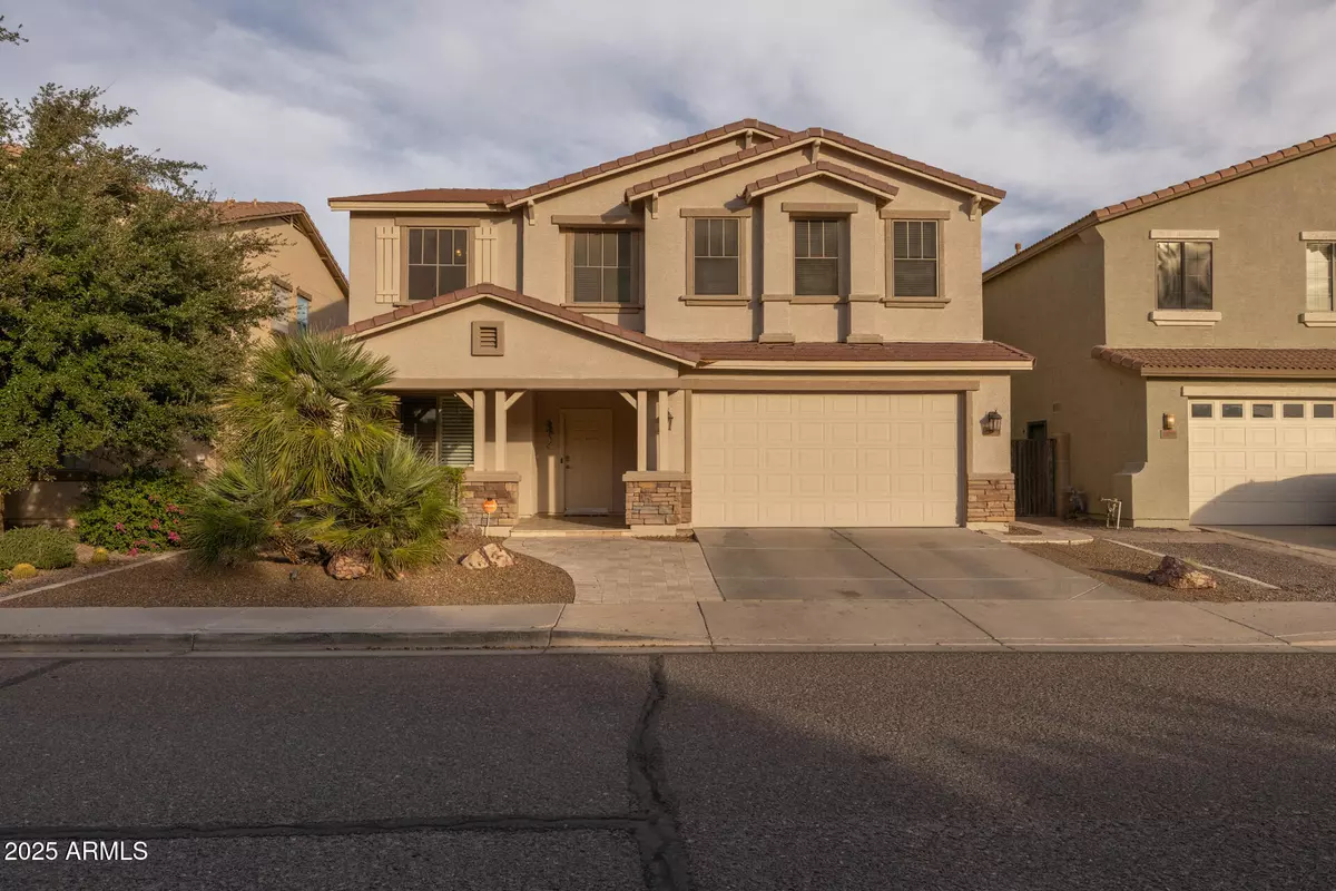 San Tan Valley, AZ 85143,28305 N DESERT NATIVE Street