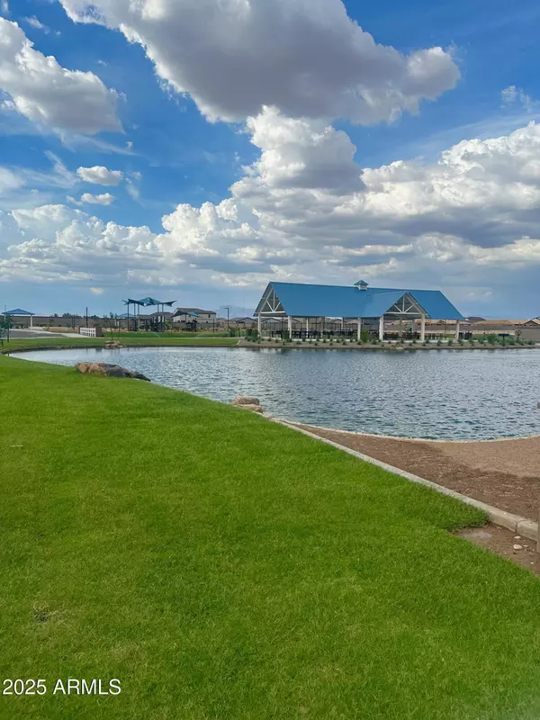 San Tan Valley, AZ 85140,31729 N HAY BALE Drive