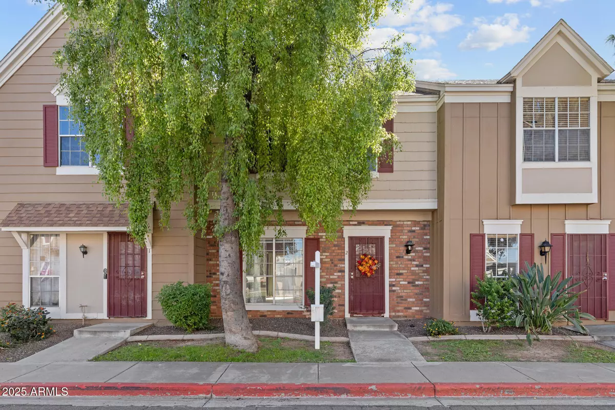 Phoenix, AZ 85027,3411 W MORROW Drive #2