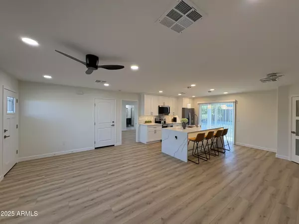 Mayer, AZ 86333,20518 E CEDAR CANYON Drive