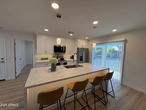 Mayer, AZ 86333,20518 E CEDAR CANYON Drive