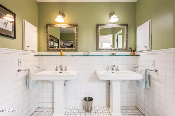 Phoenix, AZ 85003,331 W CAMBRIDGE Avenue