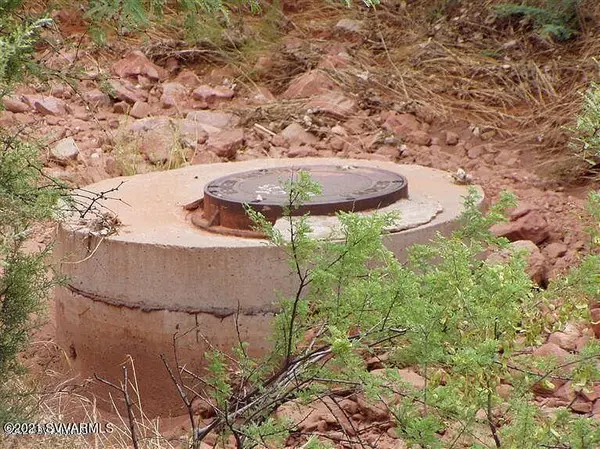 Sedona, AZ 86336,165 S Golden Eagle Drive #1