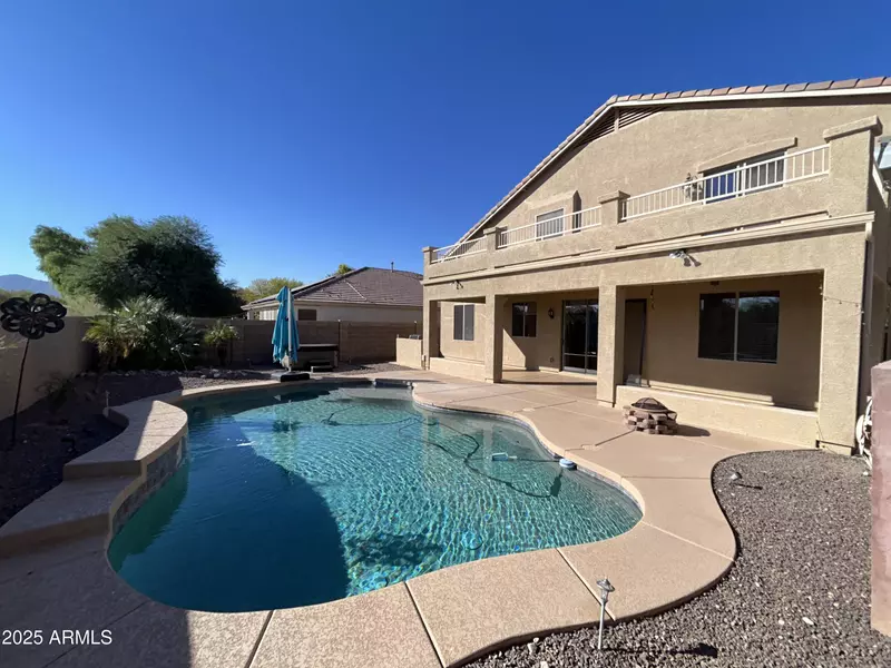 18067 W TURQUOISE Avenue, Waddell, AZ 85355
