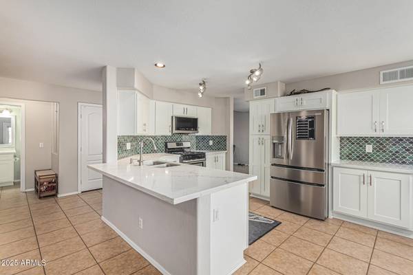 Goodyear, AZ 85395,13136 W MONTE VISTA Drive