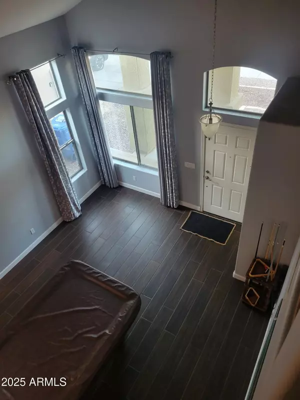 Tolleson, AZ 85353,10211 W Hilton Avenue