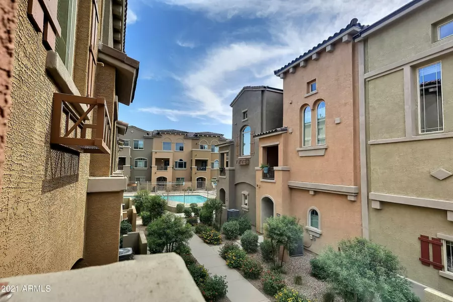 240 W JUNIPER Avenue #1111, Gilbert, AZ 85233