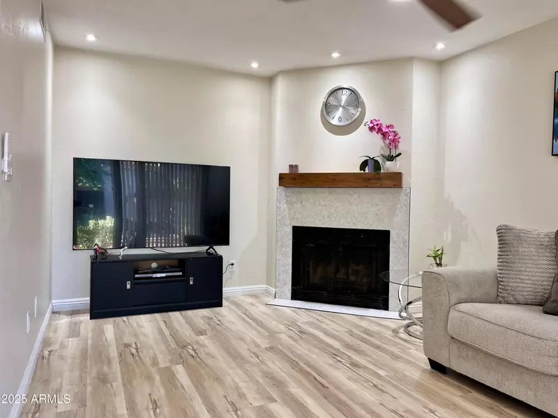 2834 S EXTENSION Road #1031, Mesa, AZ 85210