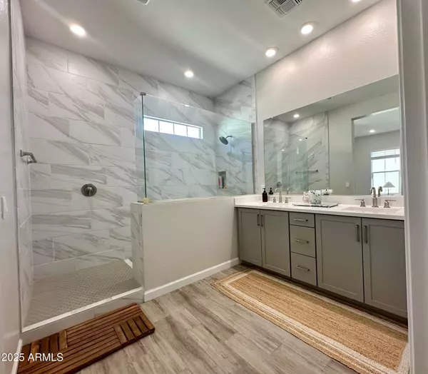 Scottsdale, AZ 85254,5026 E ANDERSON Drive