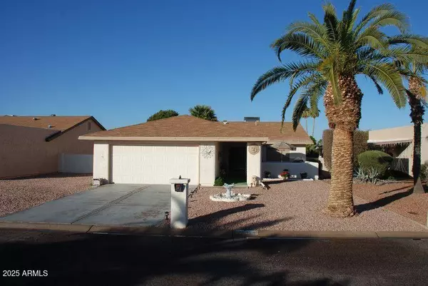 25408 S KANSAS Avenue, Sun Lakes, AZ 85248