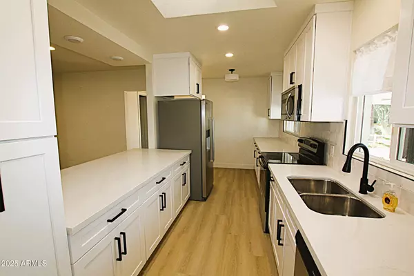 Mesa, AZ 85201,443 N SYCAMORE --