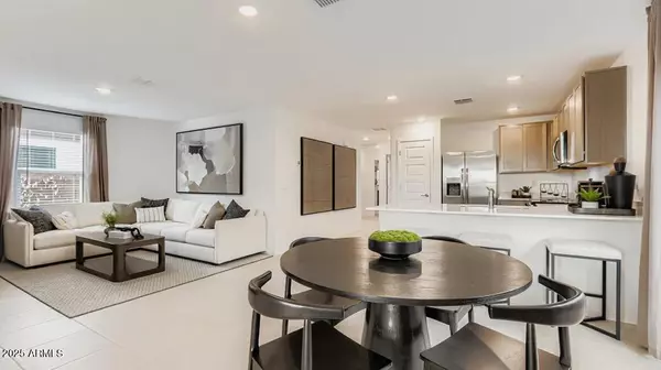 Phoenix, AZ 85037,9623 W PICCADILLY Road