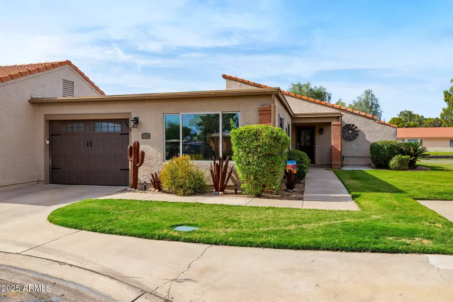402 LEISURE WORLD --, Mesa, AZ 85206