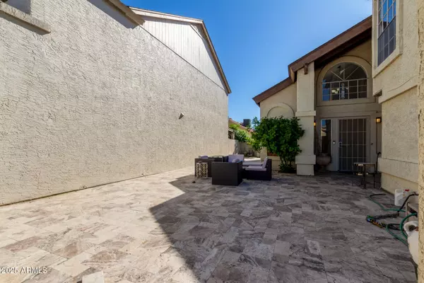 Phoenix, AZ 85024,501 E TOPEKA Drive