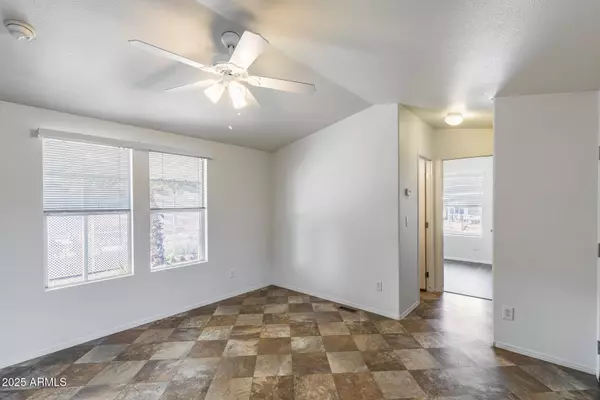 Phoenix, AZ 85024,19225 N CAVE CREEK Road #OFC