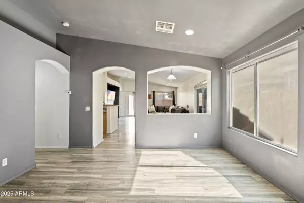 Waddell, AZ 85355,9515 N 185TH Lane