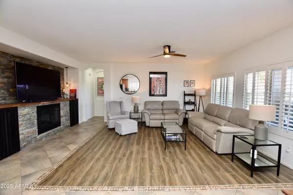 Maricopa, AZ 85139,44236 W ADOBE Circle