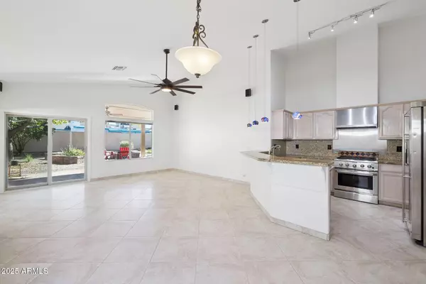 Phoenix, AZ 85018,4341 N 32ND Way