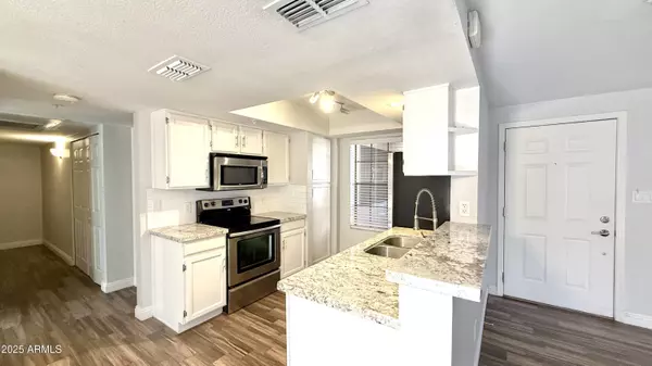 Scottsdale, AZ 85257,1211 N Miller Road #149