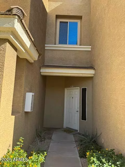 Mesa, AZ 85203,1335 E JUNE Street #105