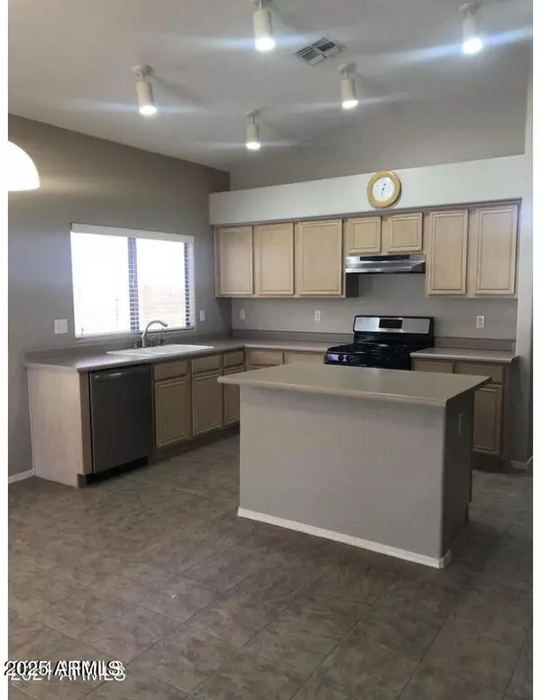 Gilbert, AZ 85296,1575 E BLACK DIAMOND Drive