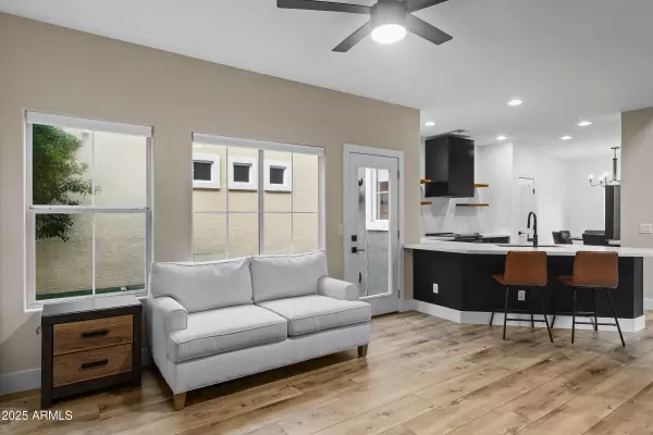 Gilbert, AZ 85296,1353 S MINNEOLA Lane