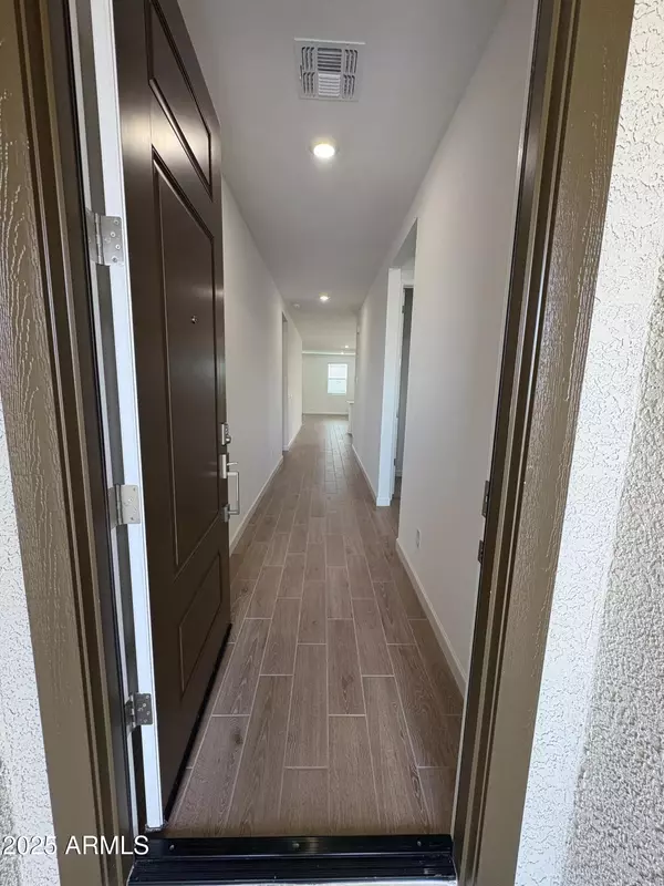 Waddell, AZ 85355,10018 N 177TH Avenue