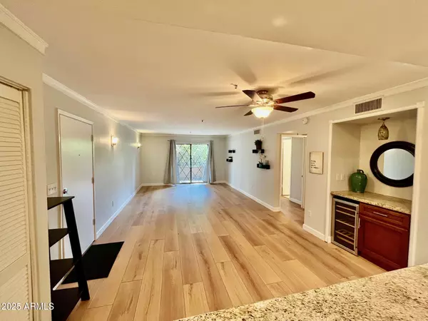 Scottsdale, AZ 85251,7777 E MAIN Street #261