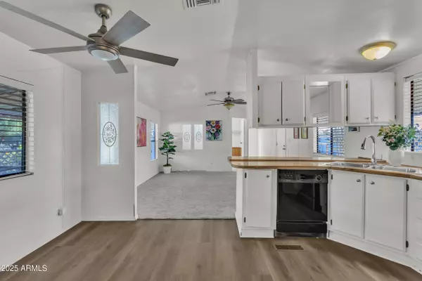 Mesa, AZ 85206,201 S GREENFIELD Road #129