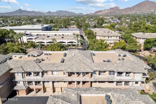 Phoenix, AZ 85018,2989 N 44TH Street #2039