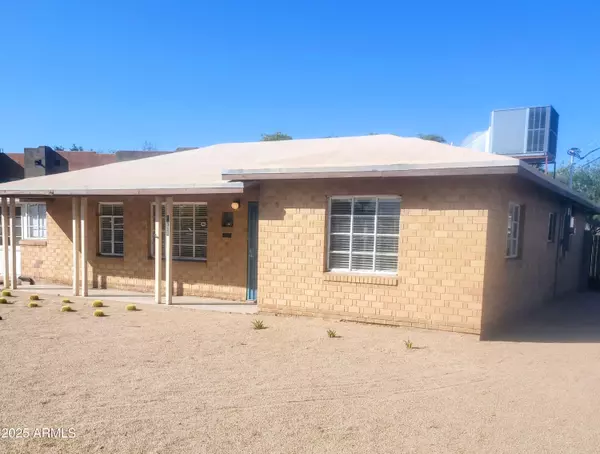 Phoenix, AZ 85015,1704 W COLTER Street #1