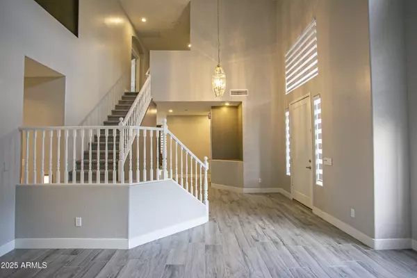 Peoria, AZ 85383,7033 W HONEYSUCKLE Drive