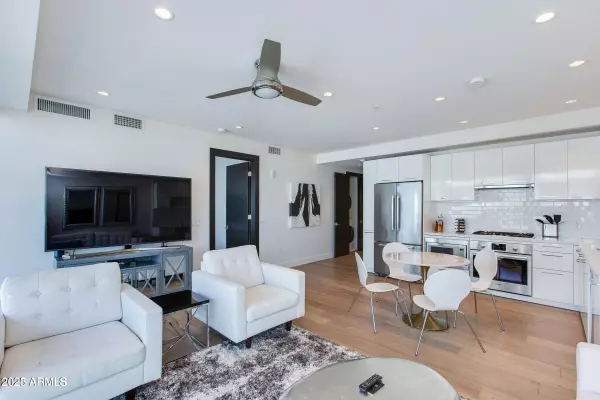 Scottsdale, AZ 85251,4422 N 75TH Street #4003