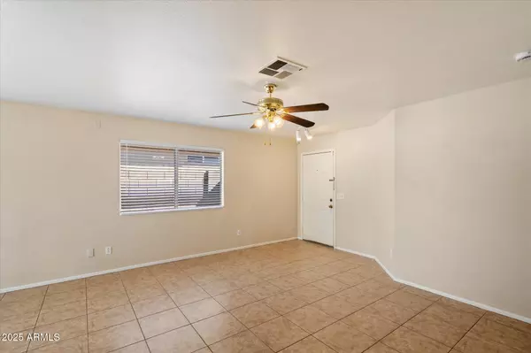 Phoenix, AZ 85027,3114 W ABRAHAM Lane